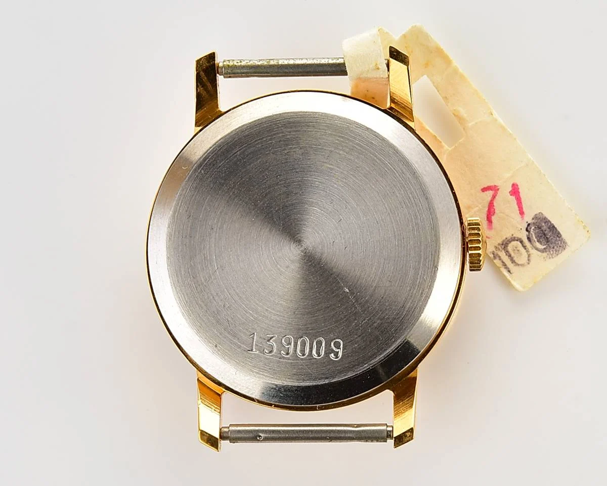 TIME CAPSULE: Mechanical Pobeda gold-plated watch in box – New Old Stock (NOS)!