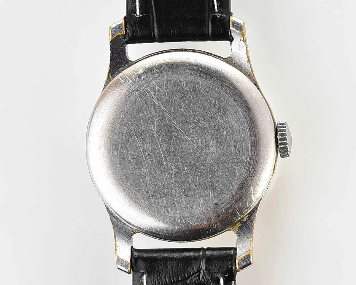 Vintage Soviet mechanical Pobeda wrist watch