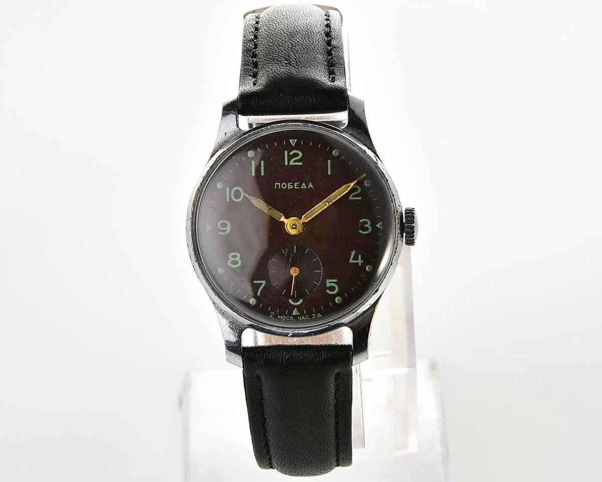 Excellent condition vintage Soviet mechanical Pobeda wrist watch, 2MChZ from 2nd quarter of 1956