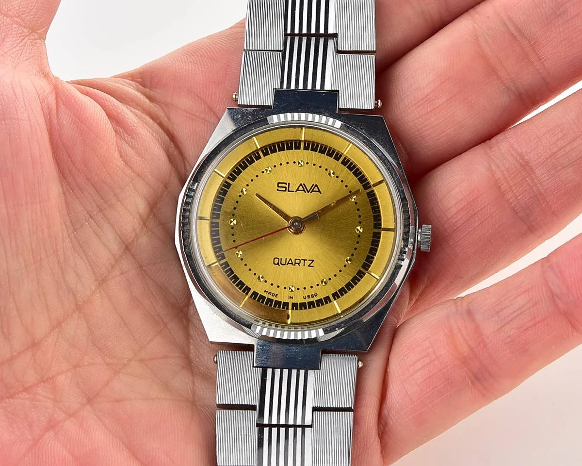 TIME CAPSULE: Soviet Slava with quartz movement – New Old Stock (NOS)!