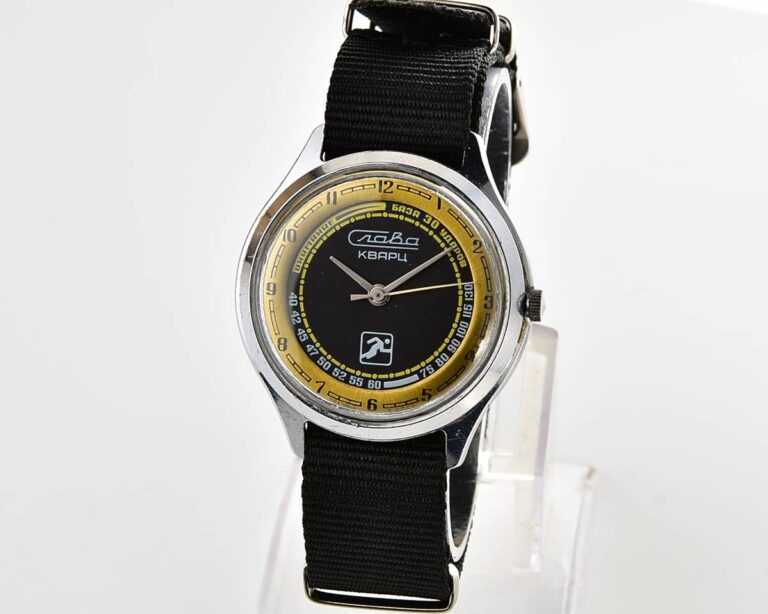 Automatic soviet quartz SLAVA "Sport" with pulse scale!