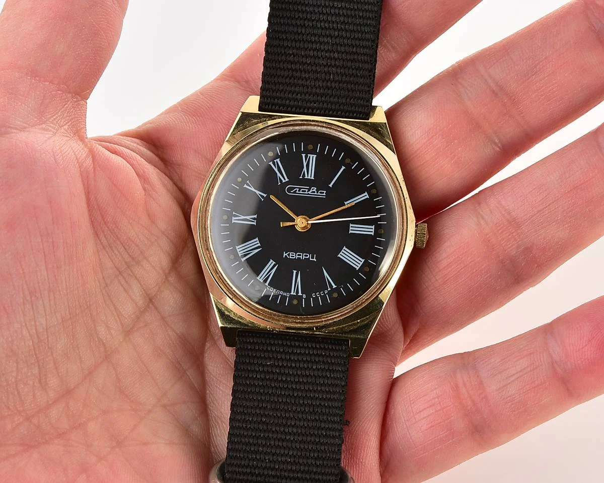 TIME CAPSULE: Soviet gold-plated wrist watch Slava with quartz movement – New Old Stock (NOS)!