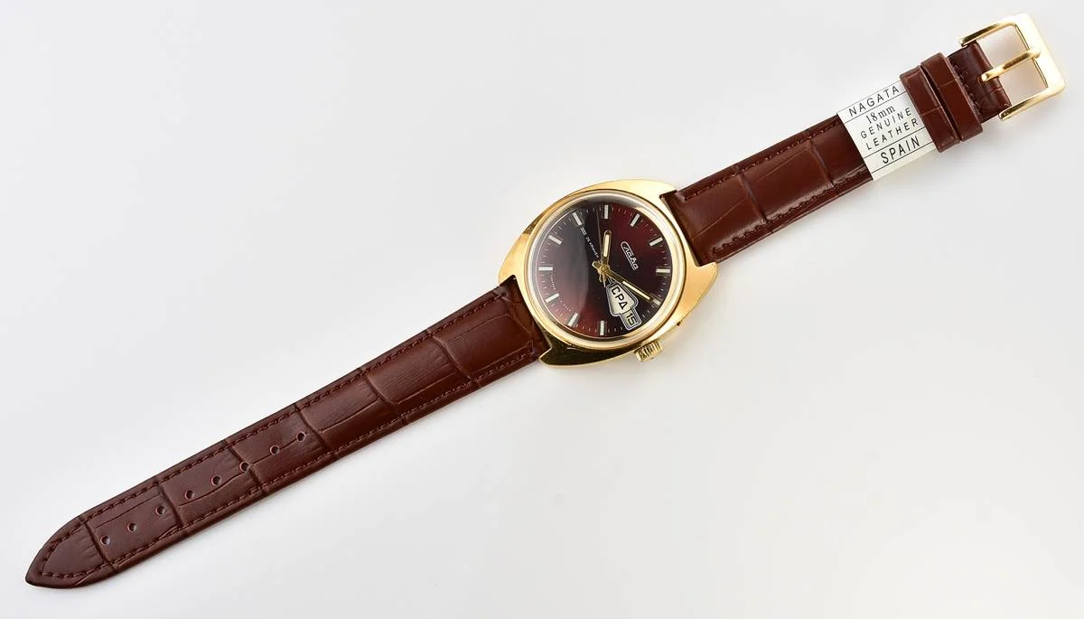 Slava gold-plated Soviet mechanical vintage watch
