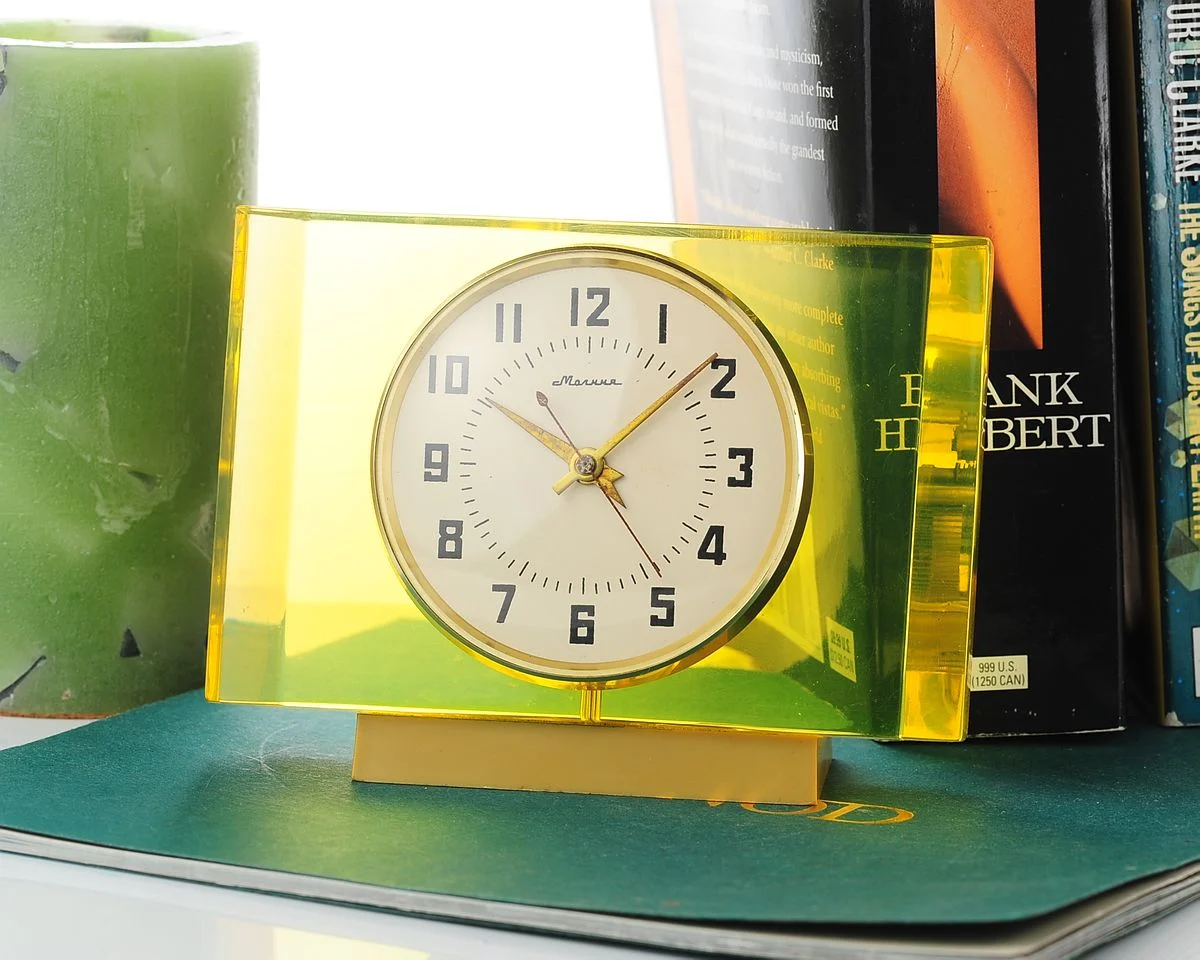Molnija Soviet vintage mechanical table clock