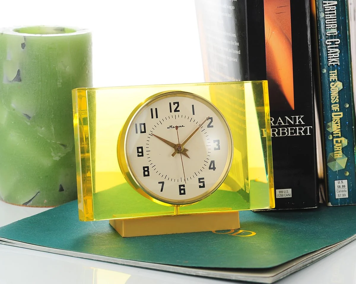 Molnija Soviet vintage mechanical table clock