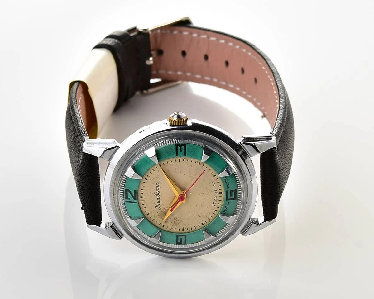 Rare! Beautiful vintage Soviet wrist watch from 50s - Kirovskie 1MWF