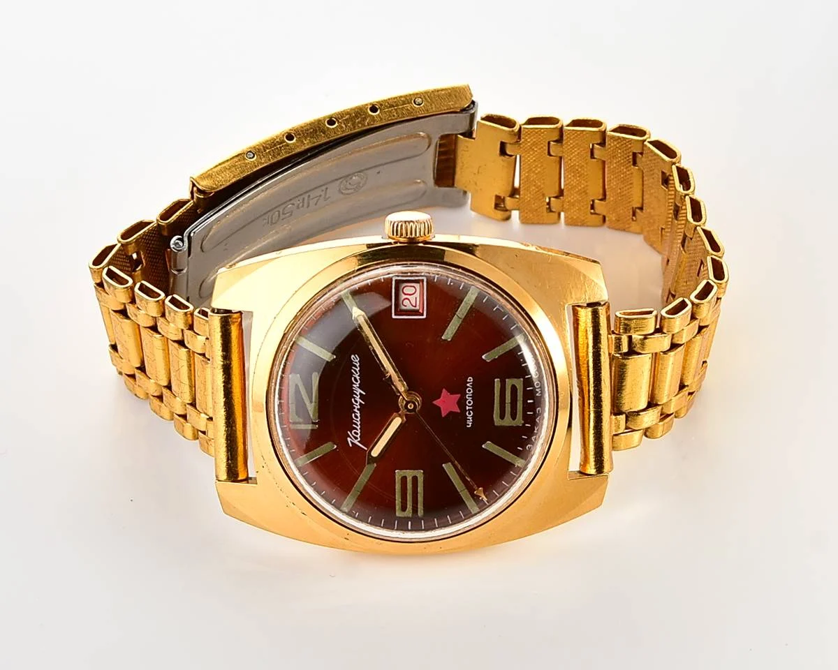 Soviet gold-plated Vostok Komandirskie mechanical watch - Zakaz MO CCCP!