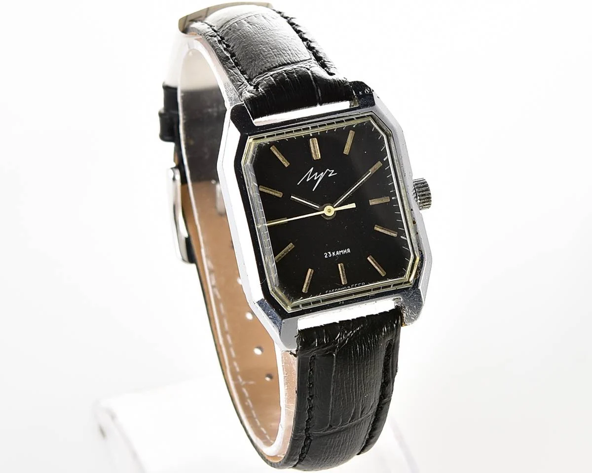 Soviet vintage mechanical watch Luch
