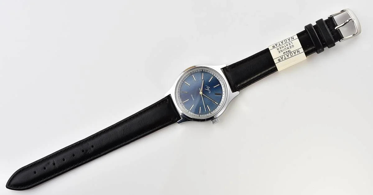 Soviet vintage mechanical watch Luch