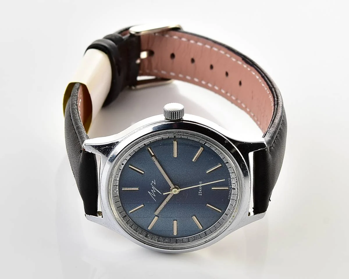 Soviet vintage mechanical watch Luch