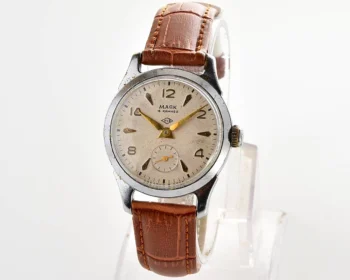 Vintage Soviet Mayak mechanical watch