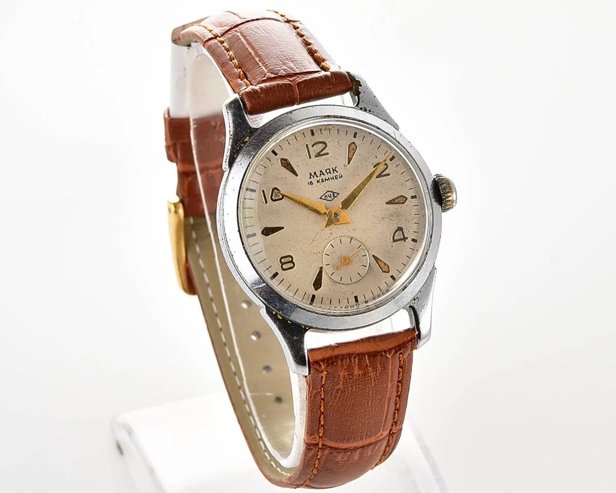 Vintage Soviet Mayak mechanical watch