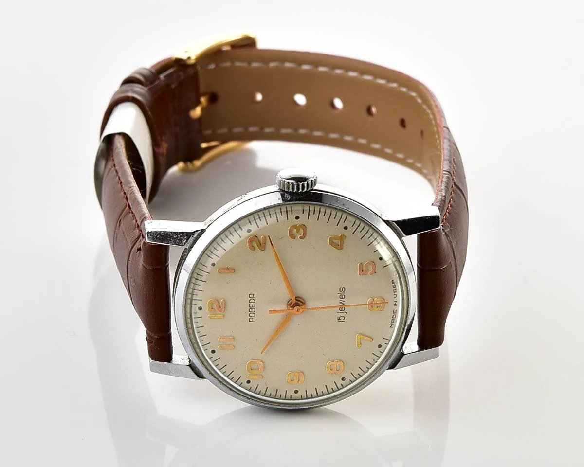 Vintage Pobeda Soviet mechanical wrist watch, 1st quarter 1956!