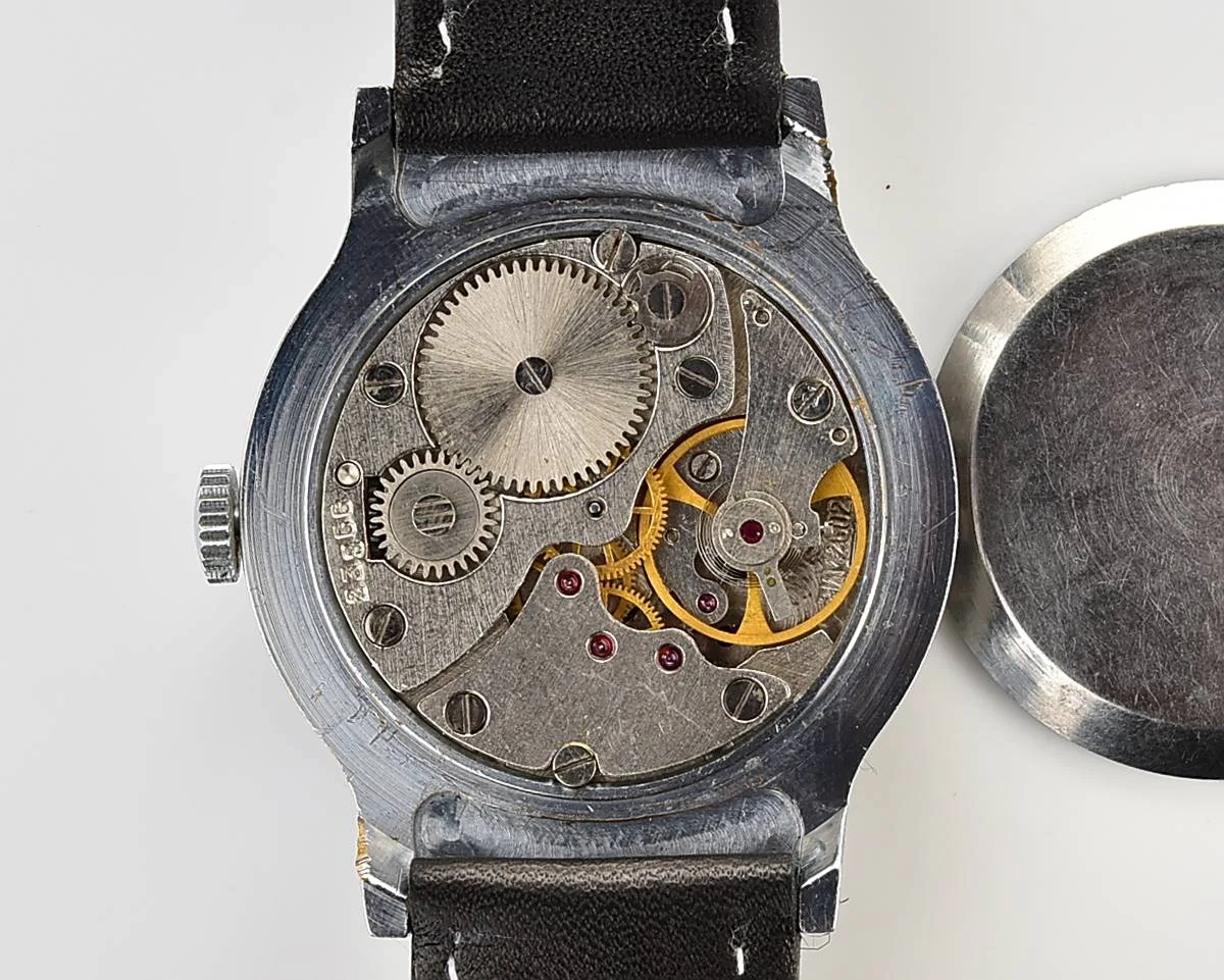 Pobeda Soviet mechanical wrist watch
