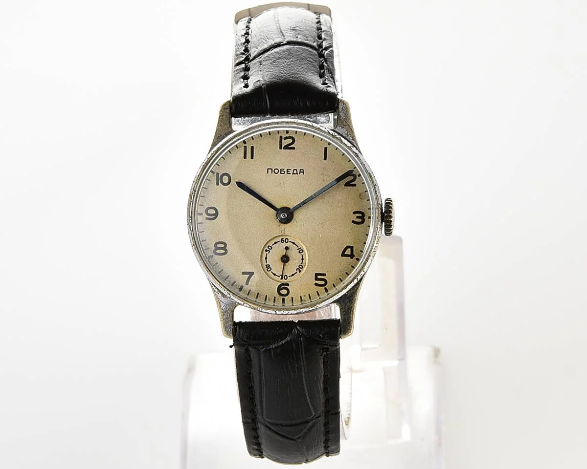 Vintage Soviet mechanical Pobeda watch, ChChZ from 4th quarter 1954!