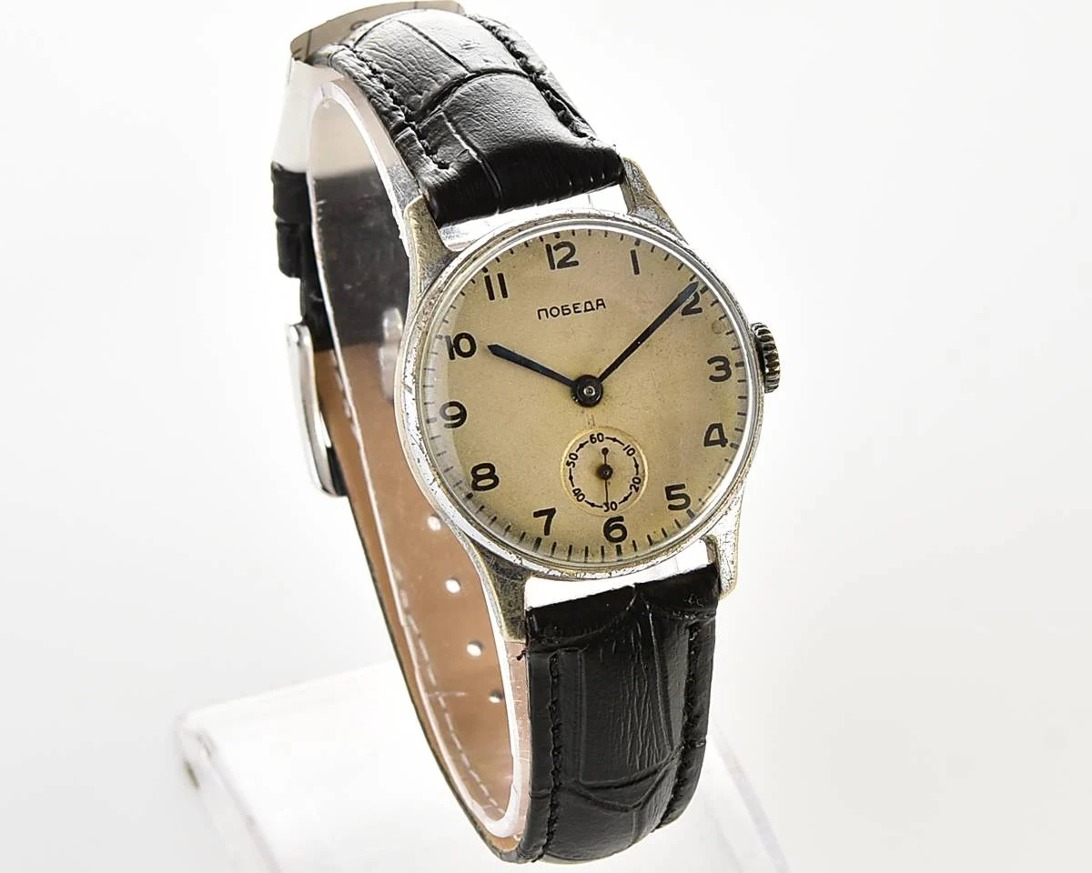 Vintage Soviet mechanical Pobeda watch, ChChZ from 4th quarter 1954!