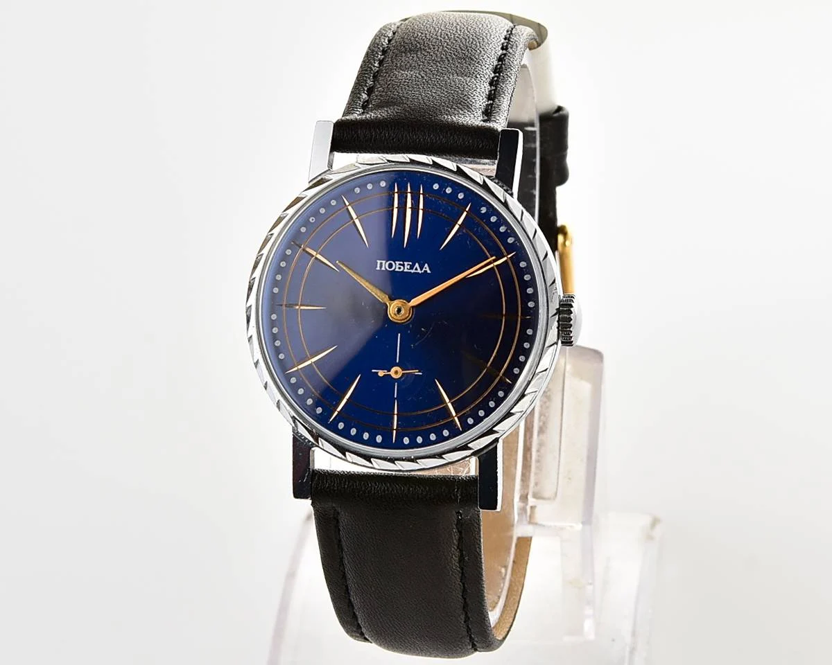 Excellent mechanical Pobeda watch