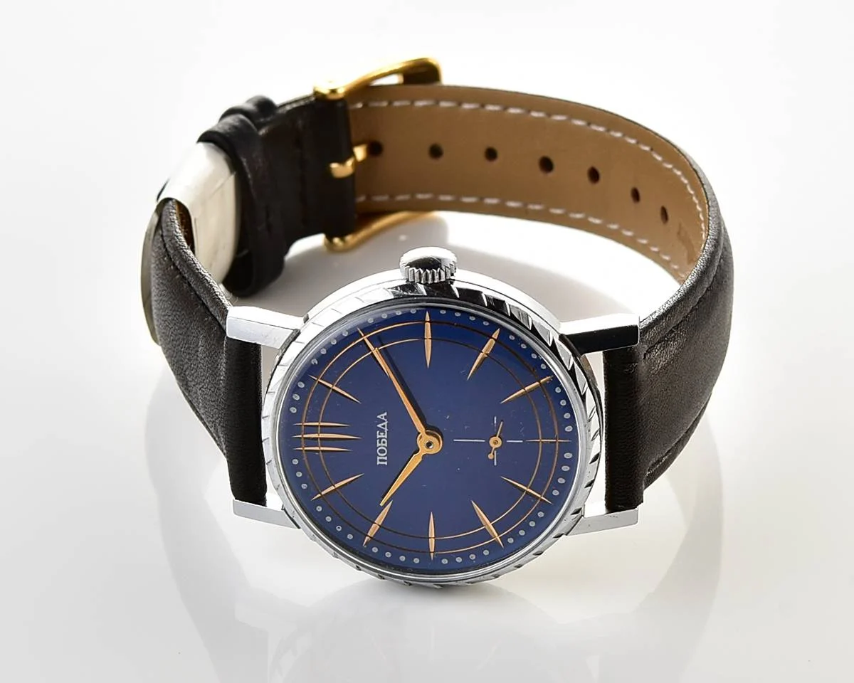 Excellent mechanical Pobeda watch