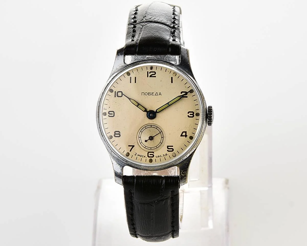 Excellent vintage Soviet mechanical Pobeda watch, 2MChZ from 3rd quarter 1956!