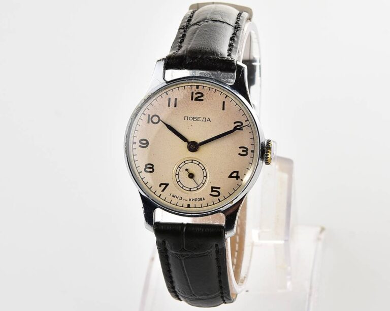 Excellent condition vintage soviet mechanical POBEDA wrist watch, 1MChZ, 3rd quarter 1953