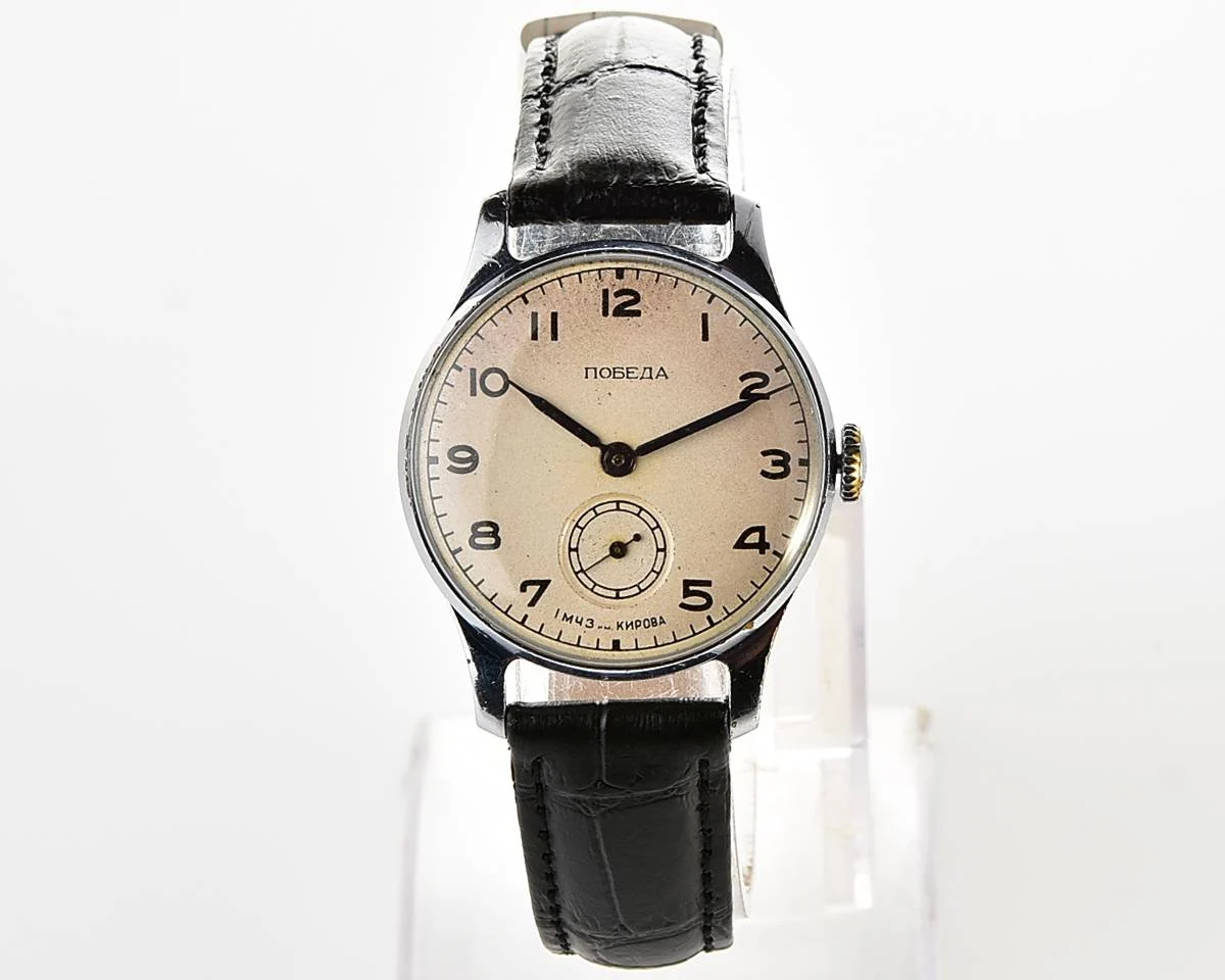 Excellent condition vintage Soviet mechanical Pobeda wrist watch, 1MChZ, 3rd quarter 1953