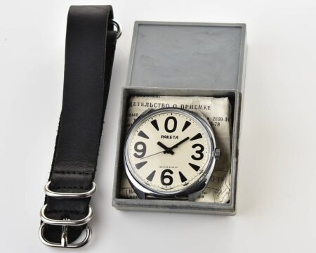 TIME CAPSULE: Soviet vintage mechanical watch RAKETA “big zero”, NEW old stock(NOS)!