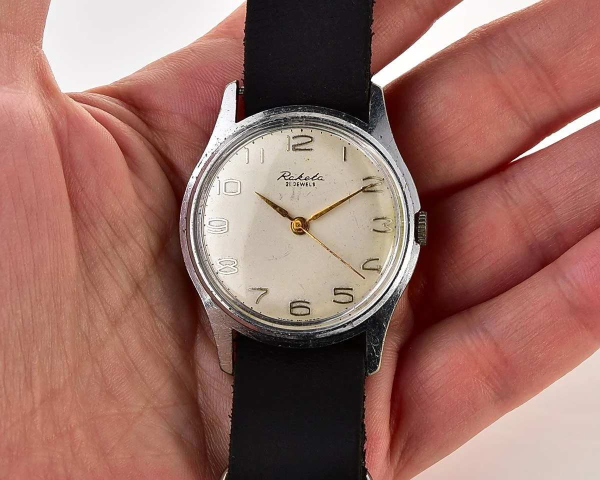 Soviet Raketa Baltica vintage mechanical watch with NATO leather strap!