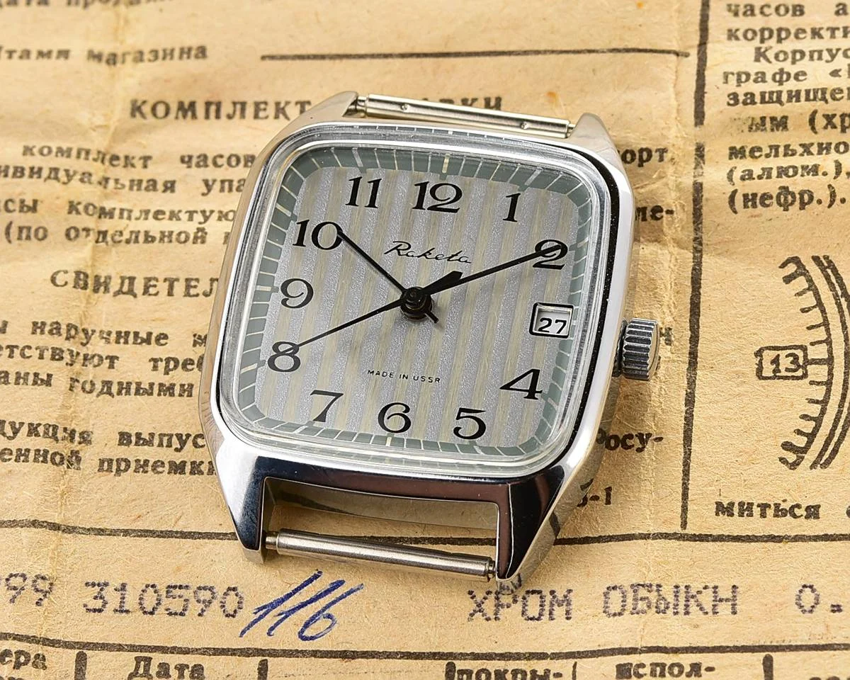 TIME CAPSULE: Vintage Soviet Raketa watch, New Old Stock (NOS)!