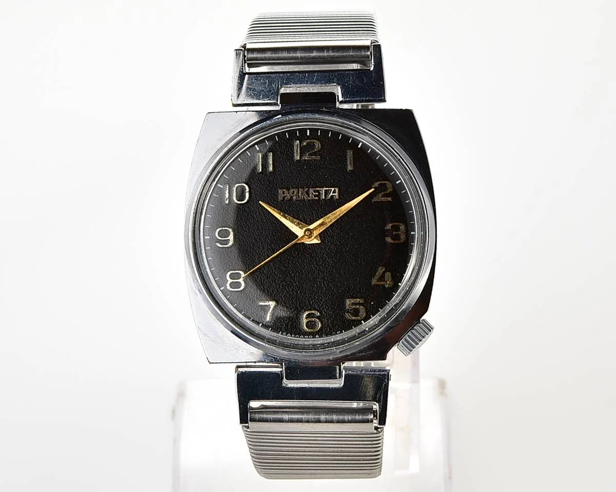 Excellent Soviet Raketa vintage mechanical watch