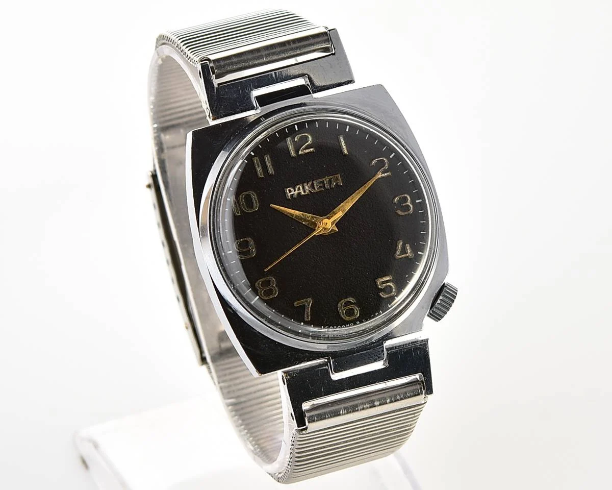 Excellent Soviet Raketa vintage mechanical watch