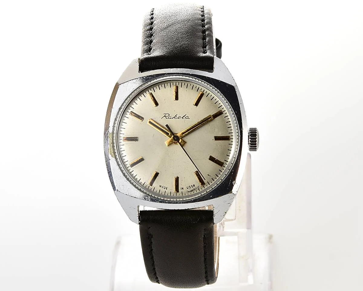 Excellent Soviet Raketa vintage mechanical watch