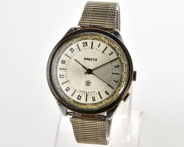 Soviet mechanical Raketa-Cities (Goroda) watch with 24 hours dial