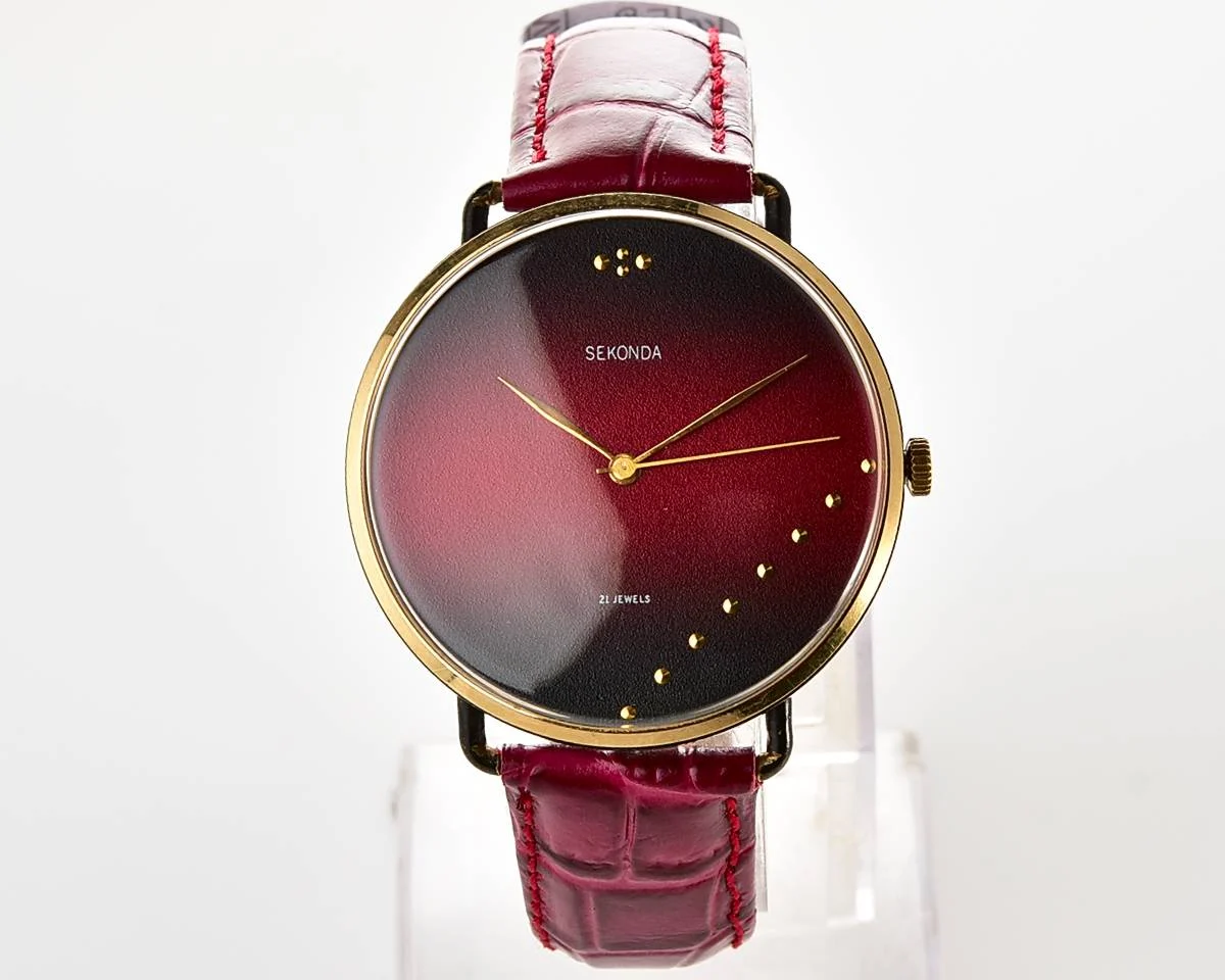Large Soviet Sekonda (Zarya) mechanical wrist watch