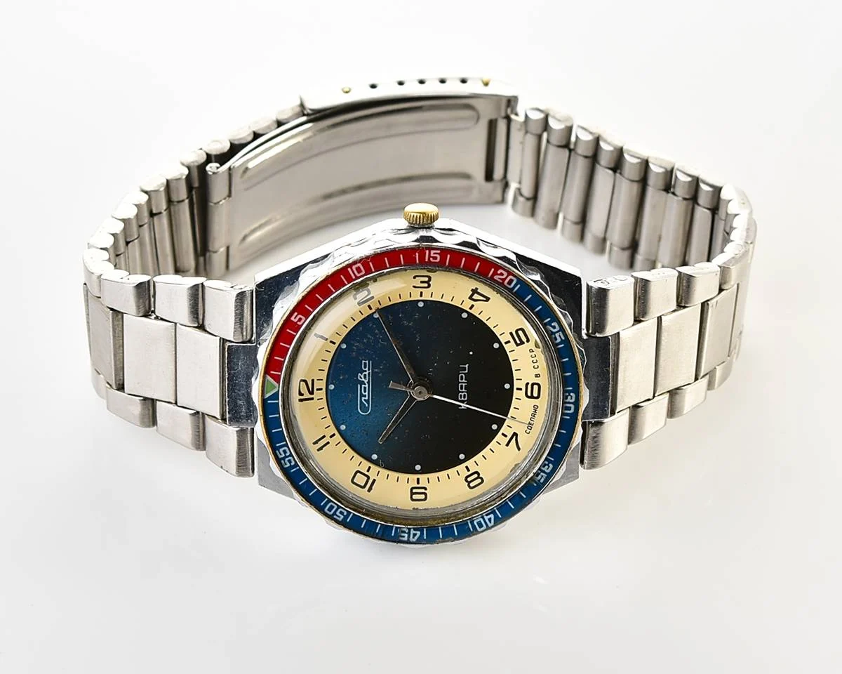 Soviet Slava Pepsi with quartz movement