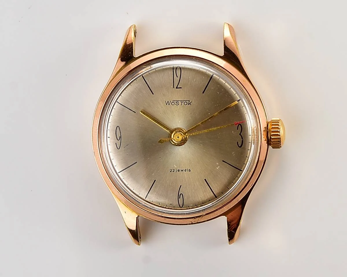 Excellent Soviet Wostok (Vostok) gold-plated mechanical wrist watch with 22 jewels precision movement