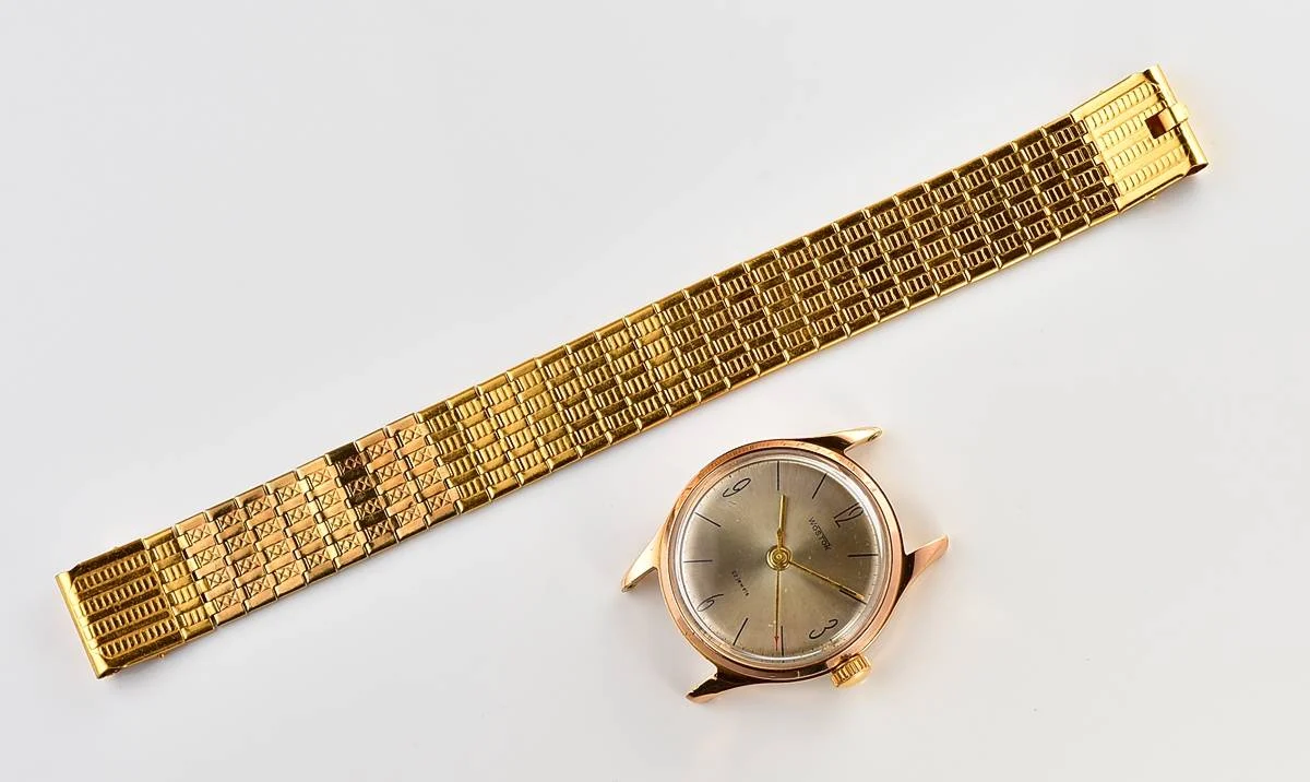 Excellent Soviet Wostok (Vostok) gold-plated mechanical wrist watch with 22 jewels precision movement