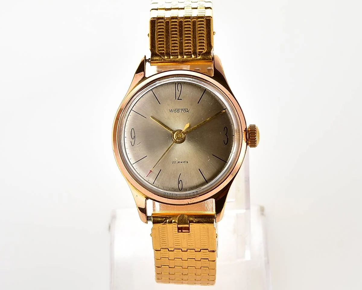 Excellent Soviet Wostok (Vostok) gold-plated mechanical wrist watch with 22 jewels precision movement