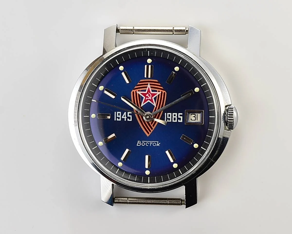 TIME CAPSULE: Soviet Wostok mechanical watch(NOS) – commemorating World War II!