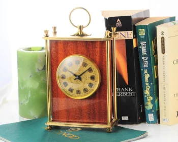 Vintage Molnija mechanical table clock in wood & hand polished brass, with 12 days power reserve!