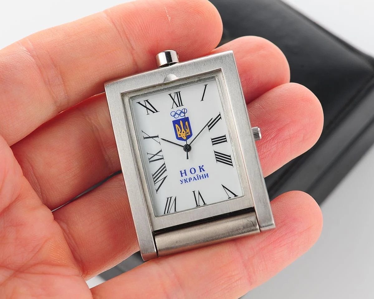 Key chain quartz watch - from the President of national Olympic committee of 🇺🇦Ukraine!