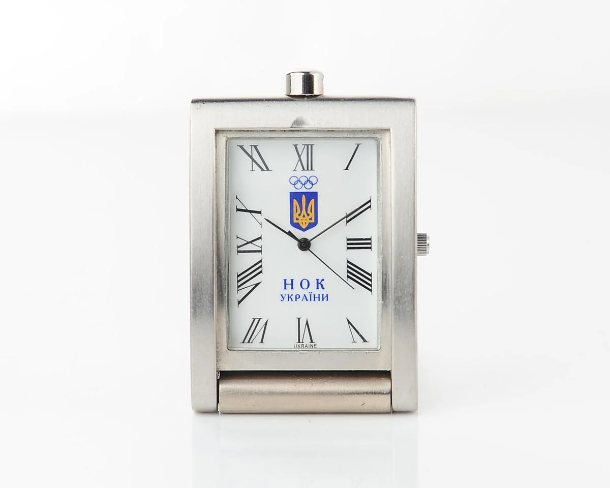 watch from the president of NOC 12573-SCS_2535