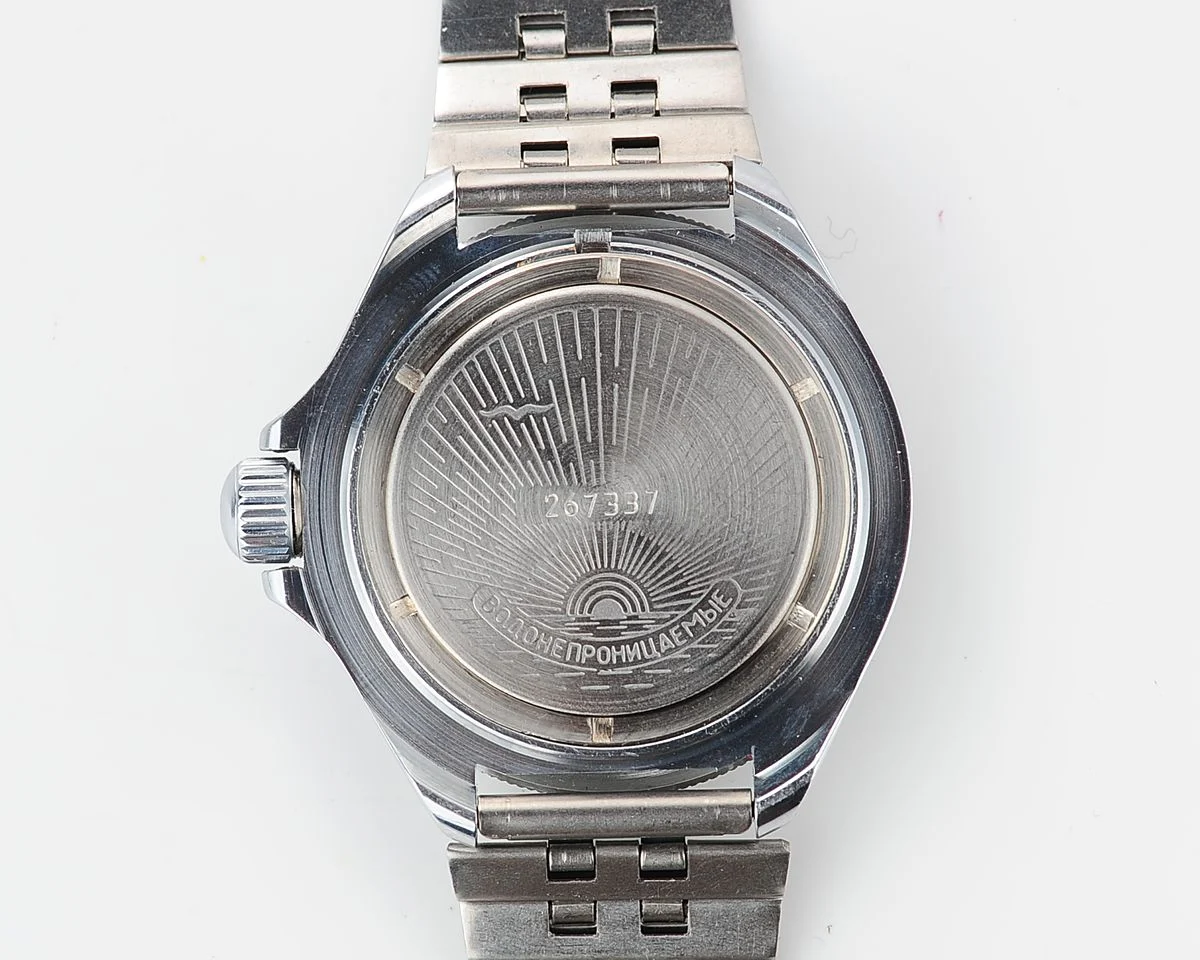 TIME CAPSULE: Vostok Komandirskie mechanical watch – New Old Stock (NOS)!