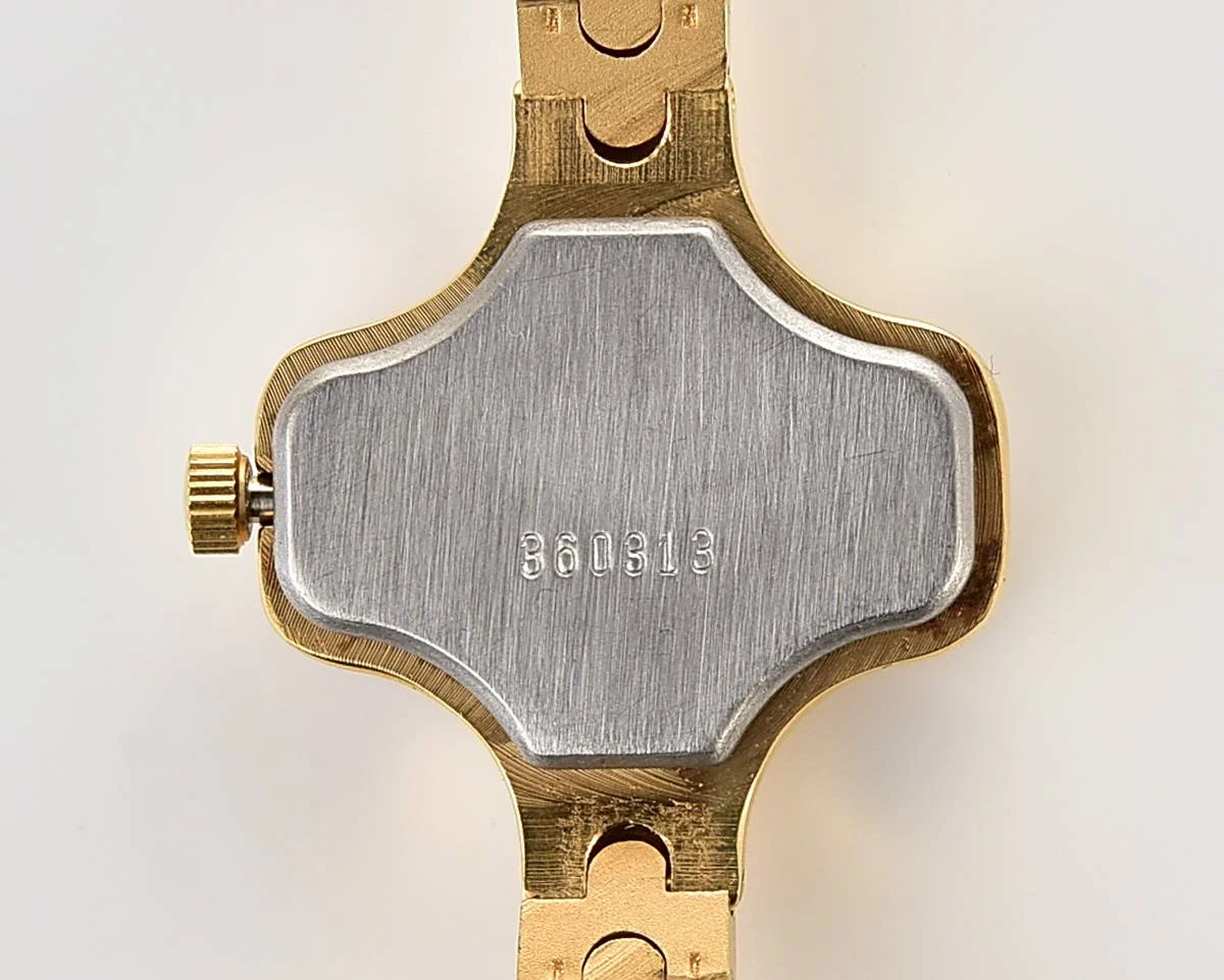 TIME CAPSULE: Rare! Chaika gold plated wrist watch for ladies – New Old Stock (NOS)!