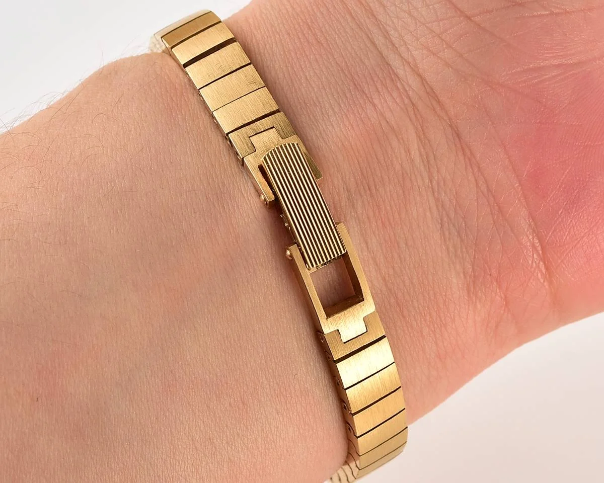TIME CAPSULE: Rare! Chaika gold plated wrist watch for ladies – New Old Stock (NOS)!