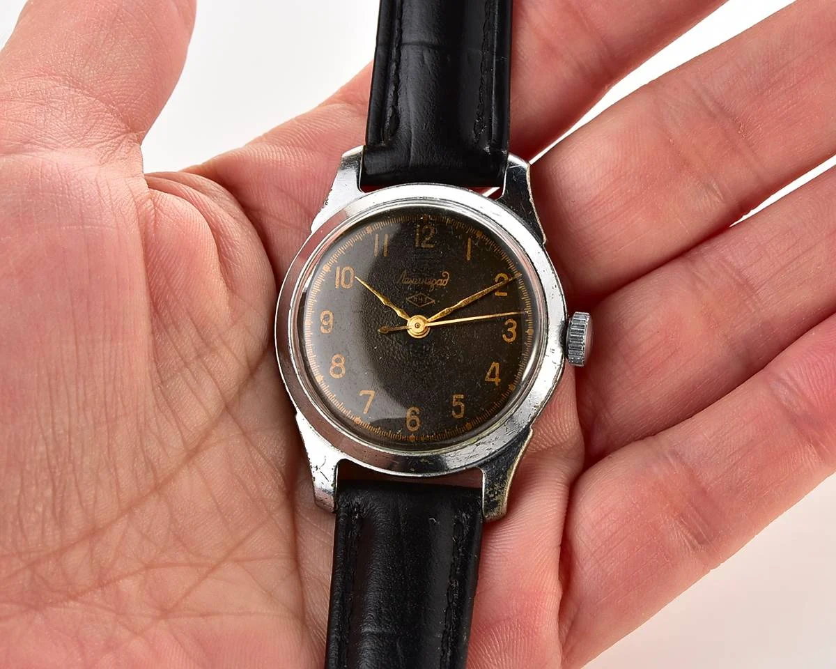Leningrad vintage Soviet mechanical watch