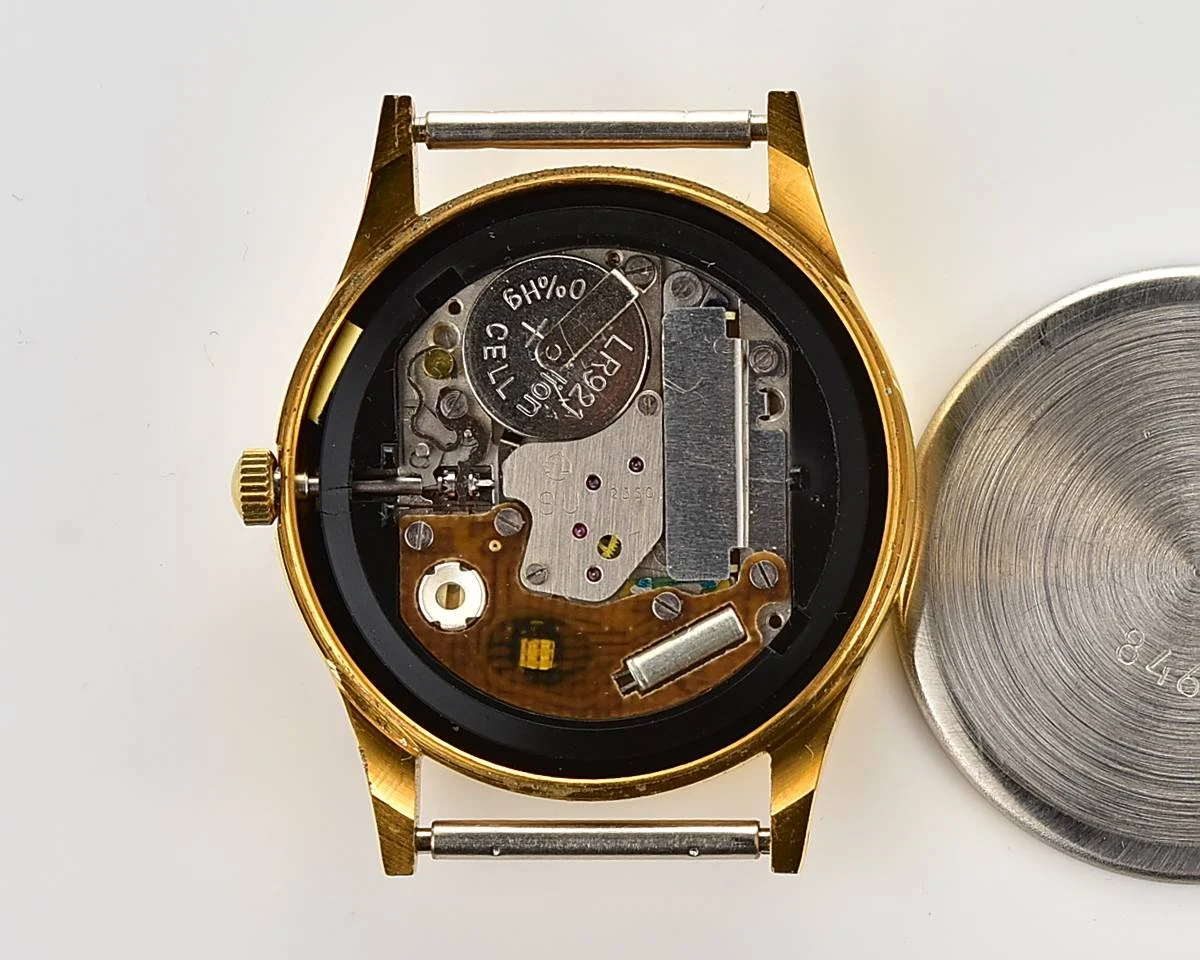 TIME CAPSULE: Belorusian watch Luch with quartz movement – New Old Stock (NOS)!