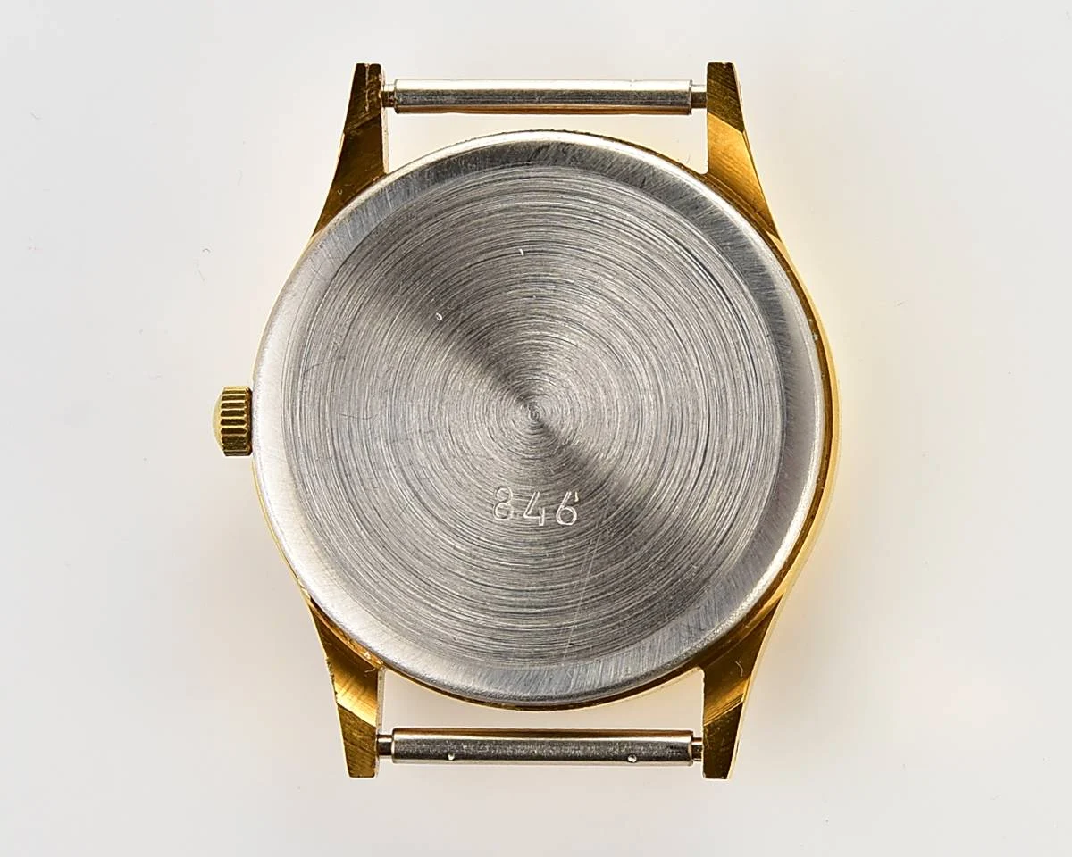 TIME CAPSULE: Belorusian watch Luch with quartz movement – New Old Stock (NOS)!