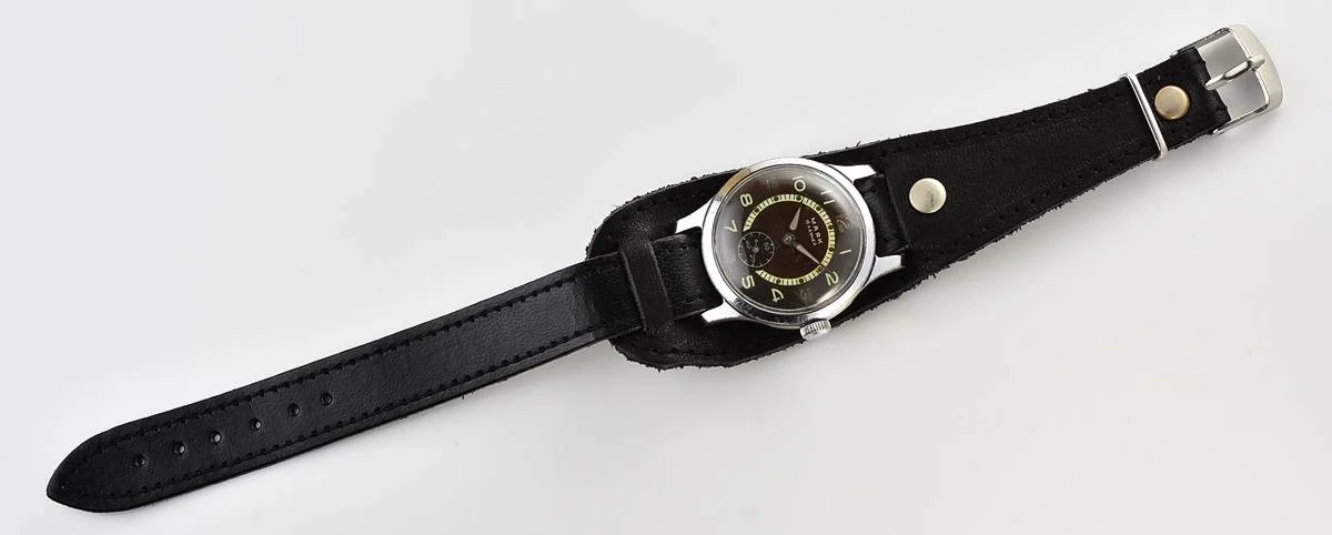 Vintage Soviet Mayak mechanical watch, 4th quarter of 1955