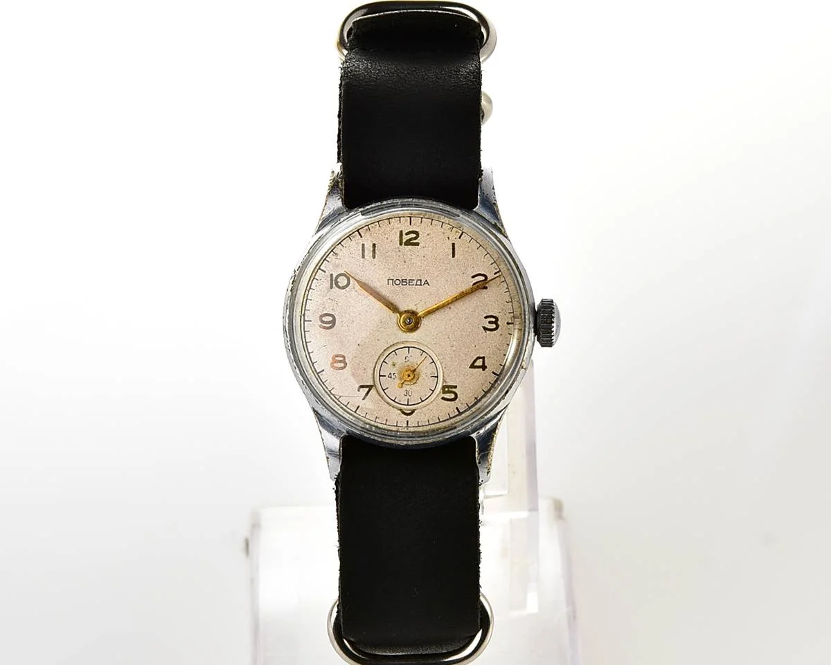Soviet Pobeda "34-K" in uncommon hermetic case - the actual first watch in space!