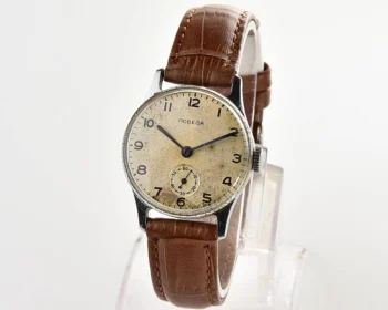 Vintage Soviet mechanical Pobeda watch, ChChZ from the 1st quarter 1955